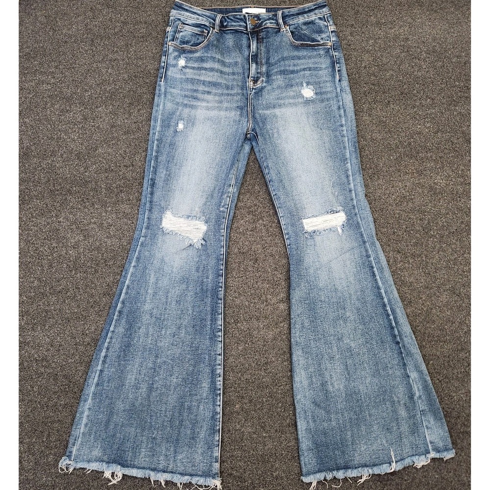 Risen Jeans Womens 1XL Blue Medkun Wash Distressed Flare Jeans Raw Hem Stretch